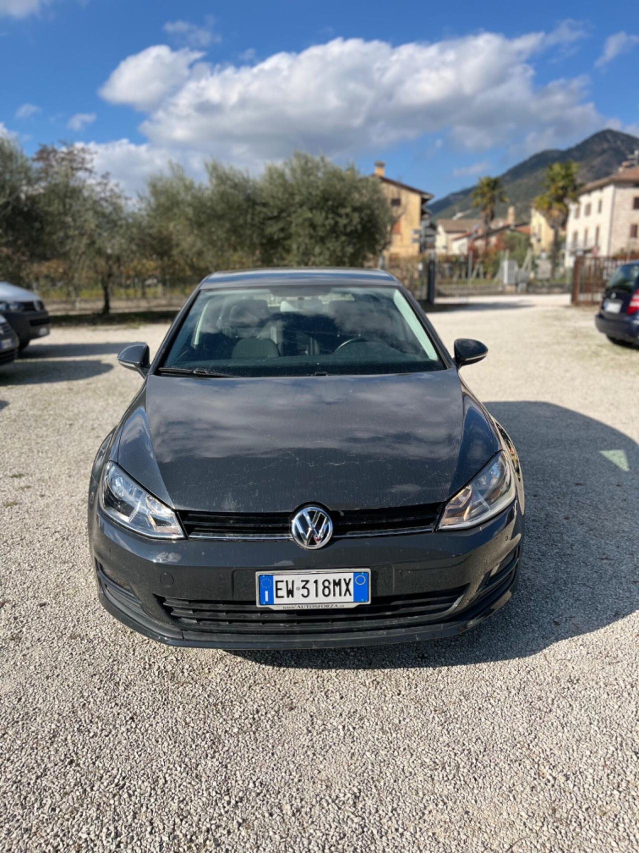 Volkswagen Golf 7 1.6 TDI DSG PERFETTA NEOPATENTATI