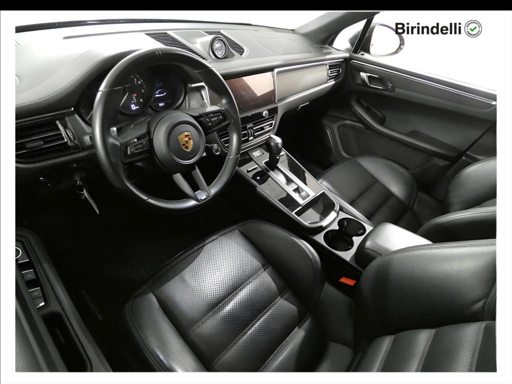 PORSCHE Macan - 2.0 T
