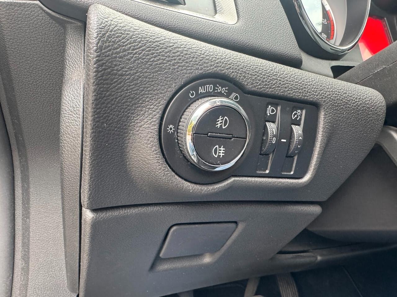 Opel Astra 1.4 140CV GPL unico proprietario