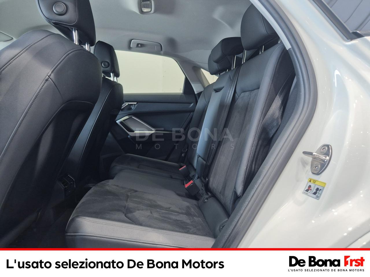 Audi Q3 sportback 35 2.0 tdi s line edition s-tronic