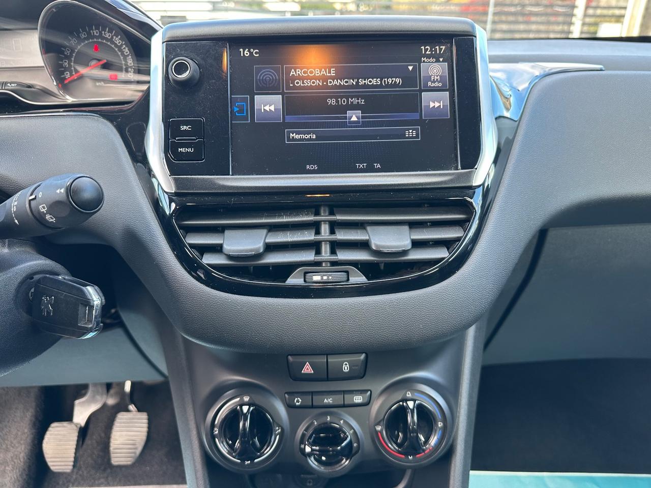 Peugeot 208 1.4 HDi 68 CV 5 porte Active