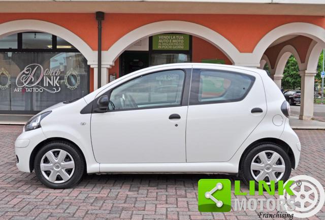 TOYOTA Aygo 1.0 5 porte Now Connect