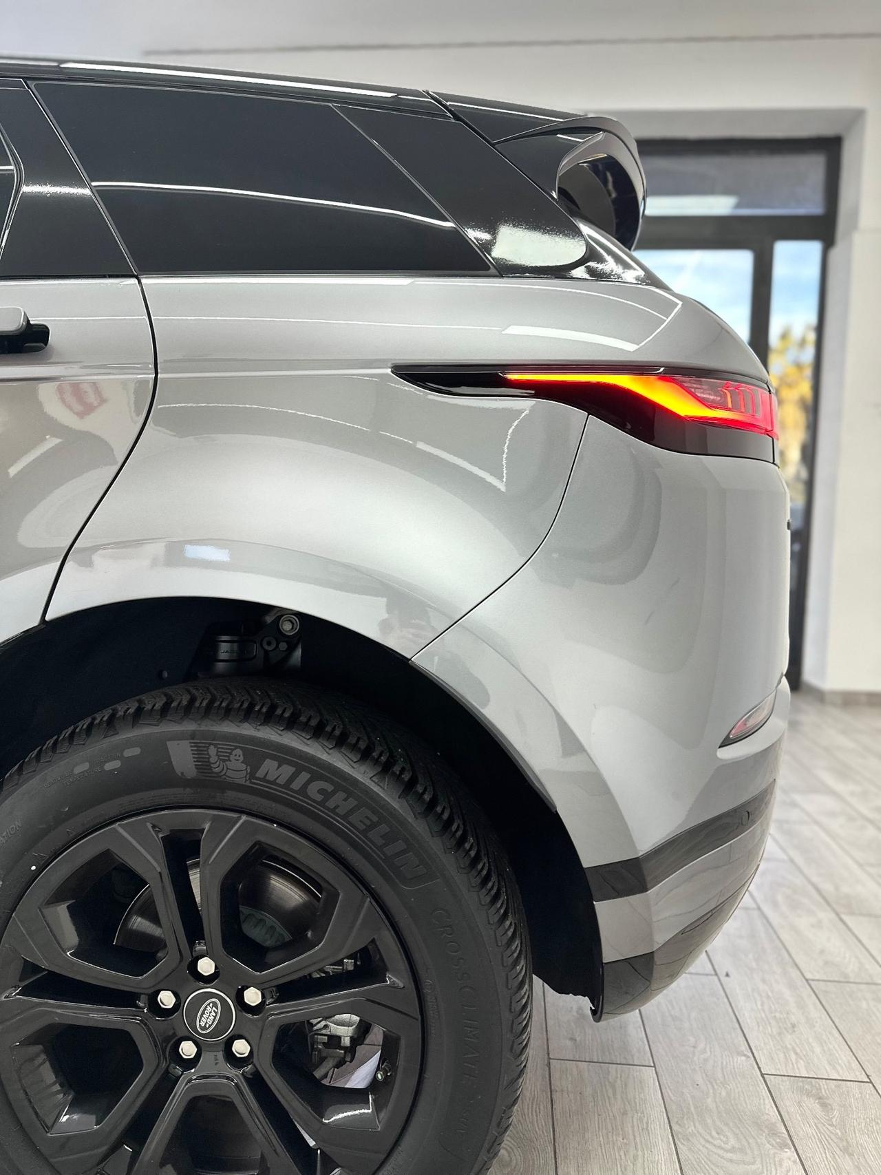 Land Rover Range Evoque 2.0D I4-L.Flw 150CV AWD Aut R-Dynamic HSE