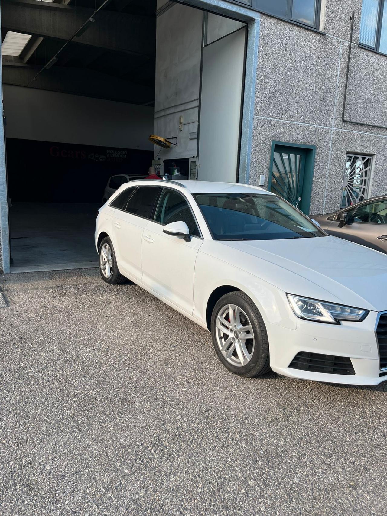 Audi A4 Avant 2.0 TDI 150 CV Business s-tronic