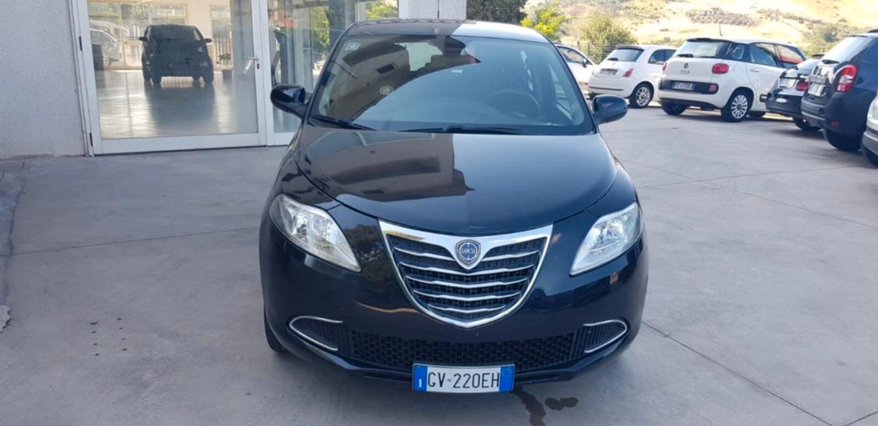 Lancia Ypsilon 1.2 69 CV 5 porte GPL