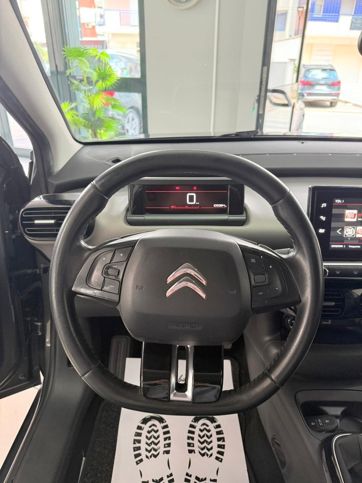 Citroen C4 Cactus BlueHDi 100 S&S Shine