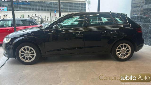 AUDI A3 1.6 TDI clean diesel S tronic Attraction