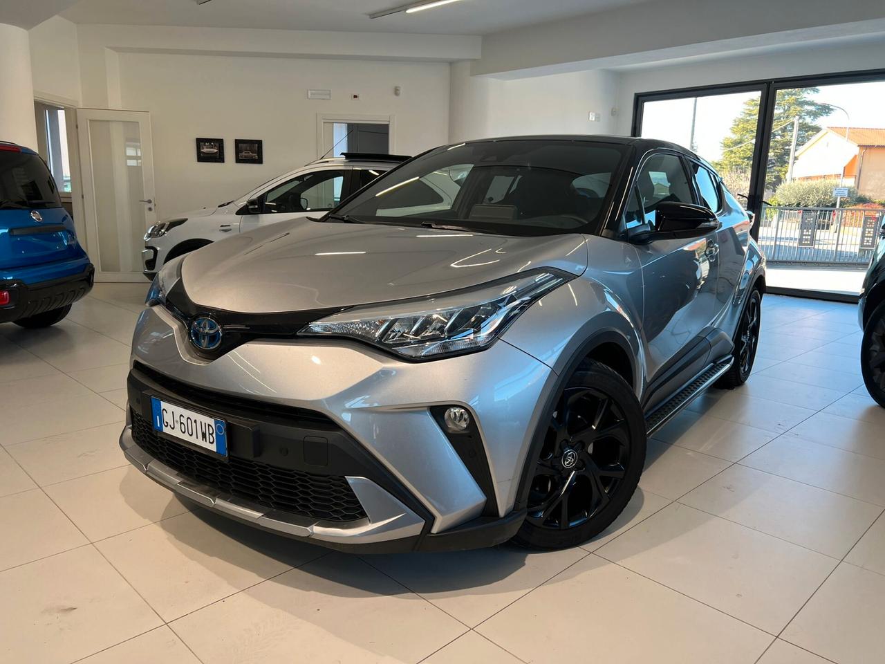 Toyota C-HR 2.0 Hybrid E-CVT Trend