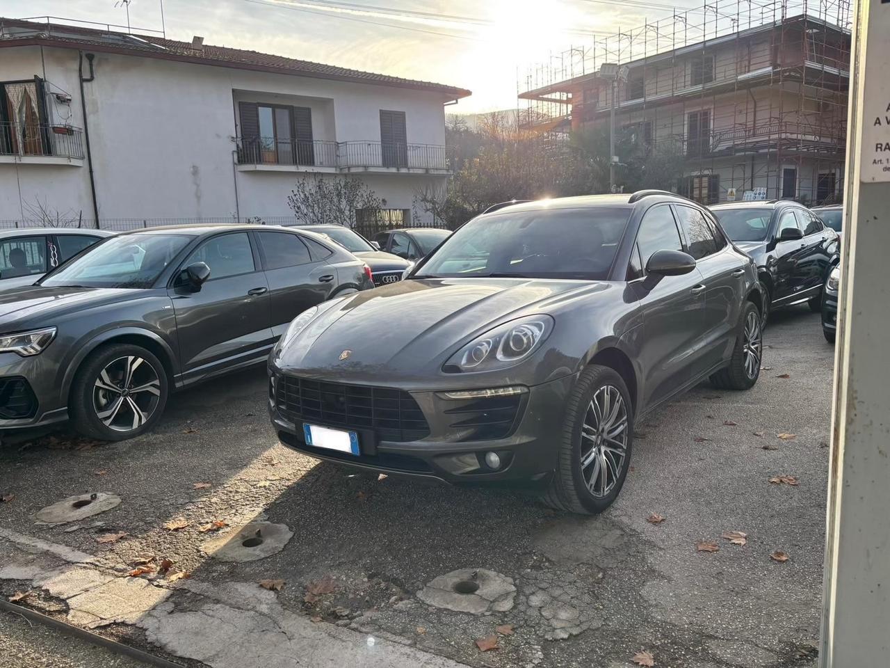 Porsche Macan s