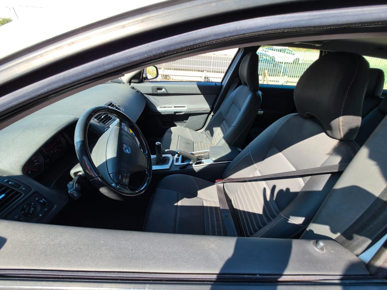 Volvo V50 D2 POLAR