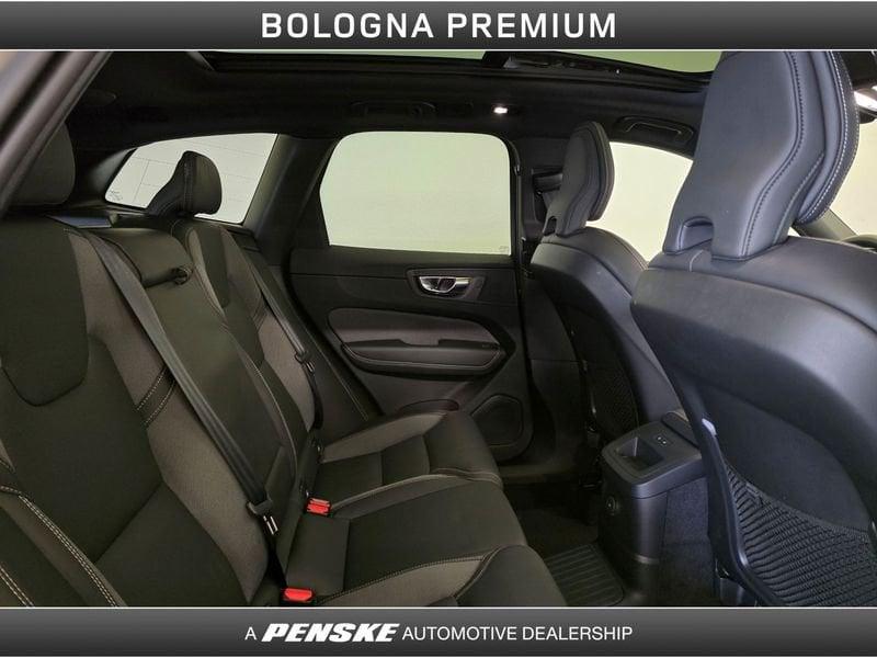 Volvo XC60 XC60 T6 Plug-in hybrid AWD automatico Plus Dark