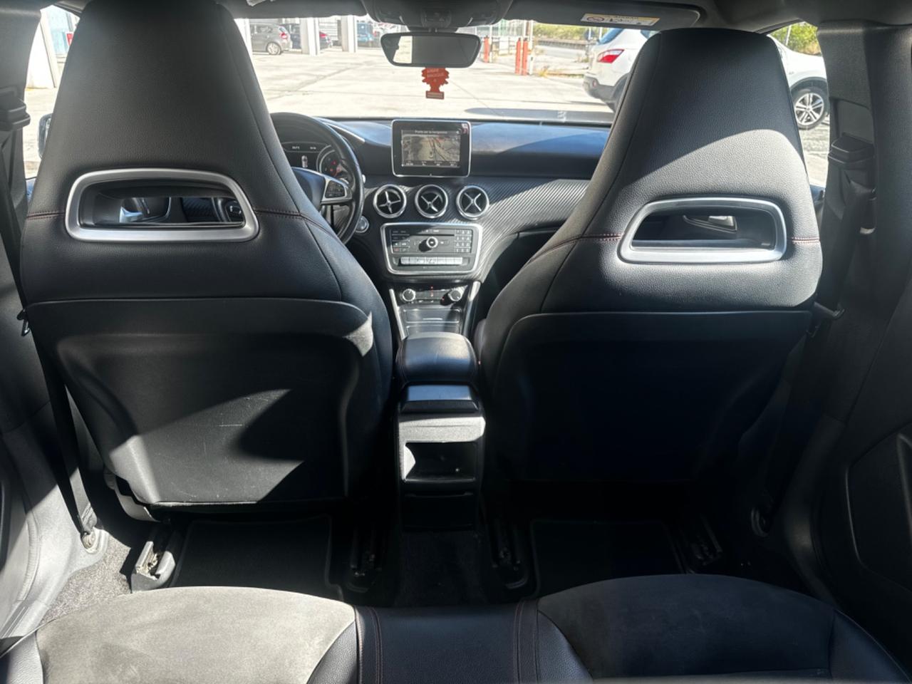 Mercedes-benz A 200 d Automatic 4Matic Premium
