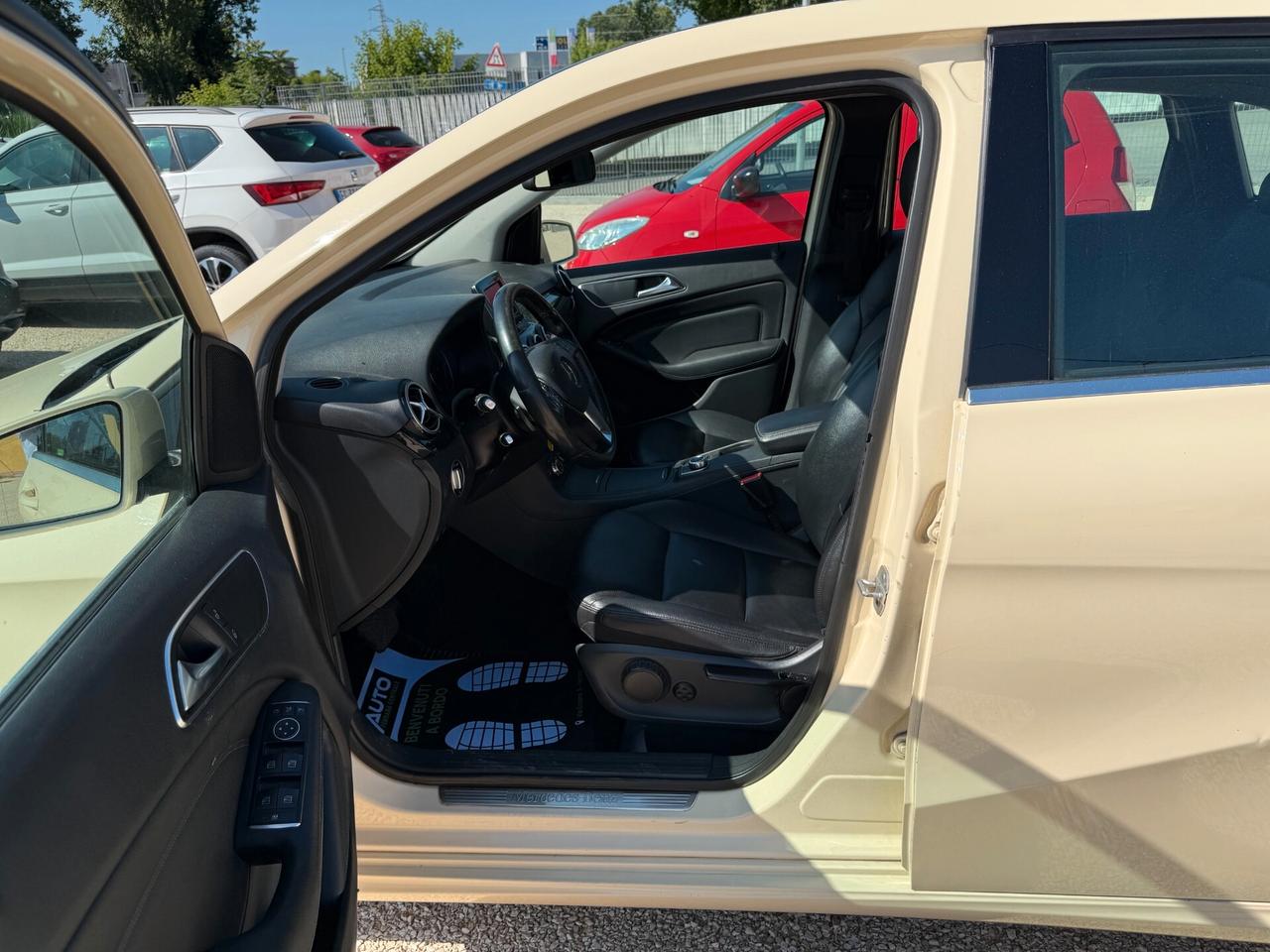 Mercedes-benz B 180 CDI BlueEFFICIENCY Executive