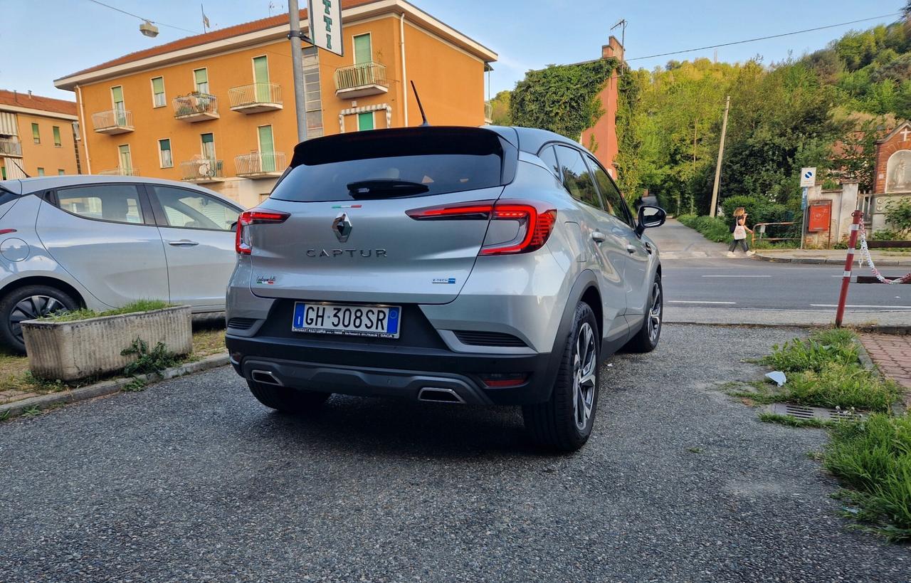 Renault Captur 1.6 145CV "45.300 km" RS-line, Bicolore, Carplay, Sensori