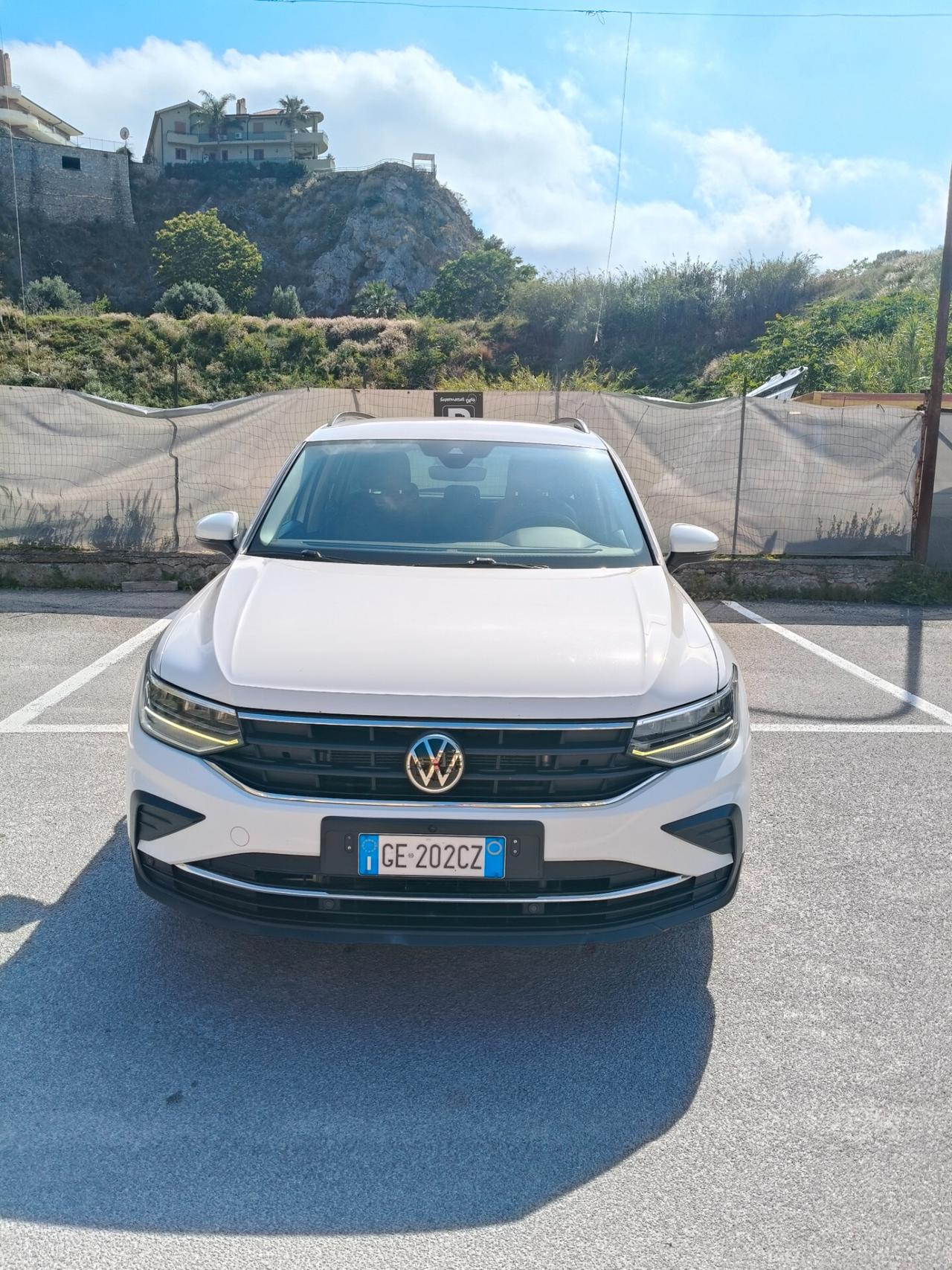 Volkswagen Tiguan 2.0 TDI 150 CV SCR DSG Elegance