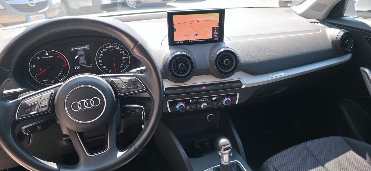 Audi Q2 30 TDI Business