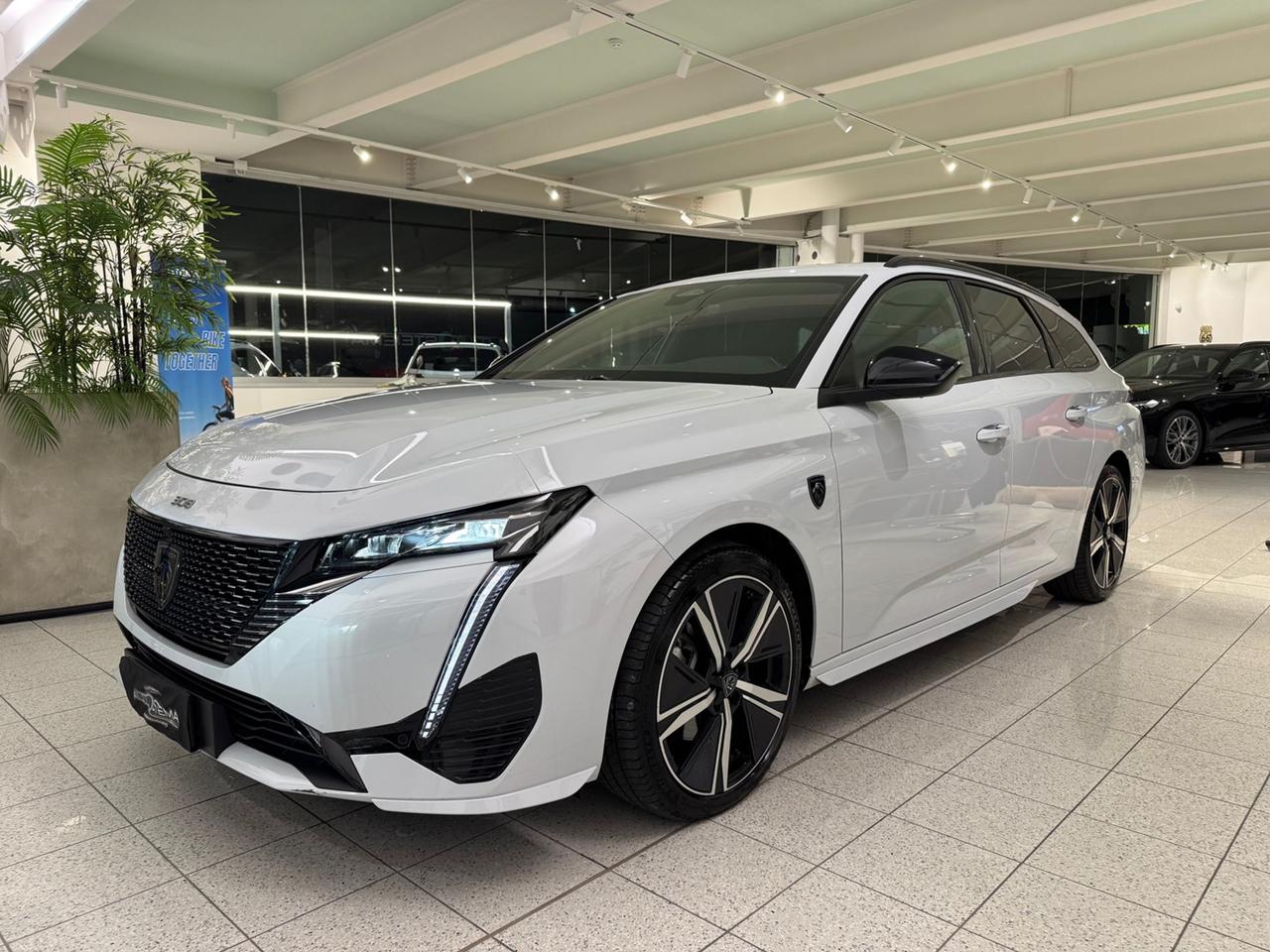 PEUGEOT 308 III 2021 SW 308 SW 1.2 hybrid GT 145cv e-dcs 6 - COME NUOVA!