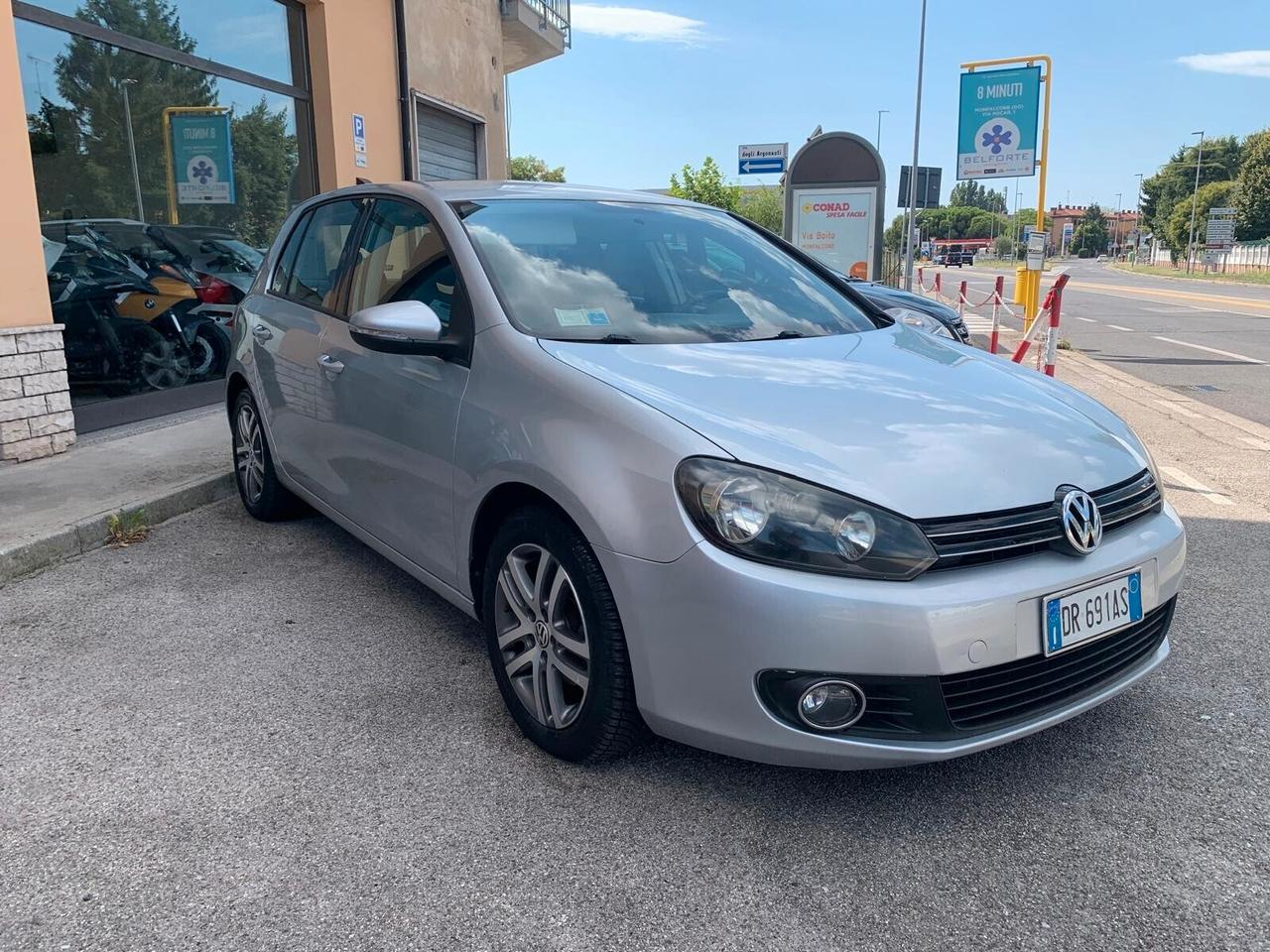 Volkswagen Golf VI 2.0 TDI 110CV Neopatentati