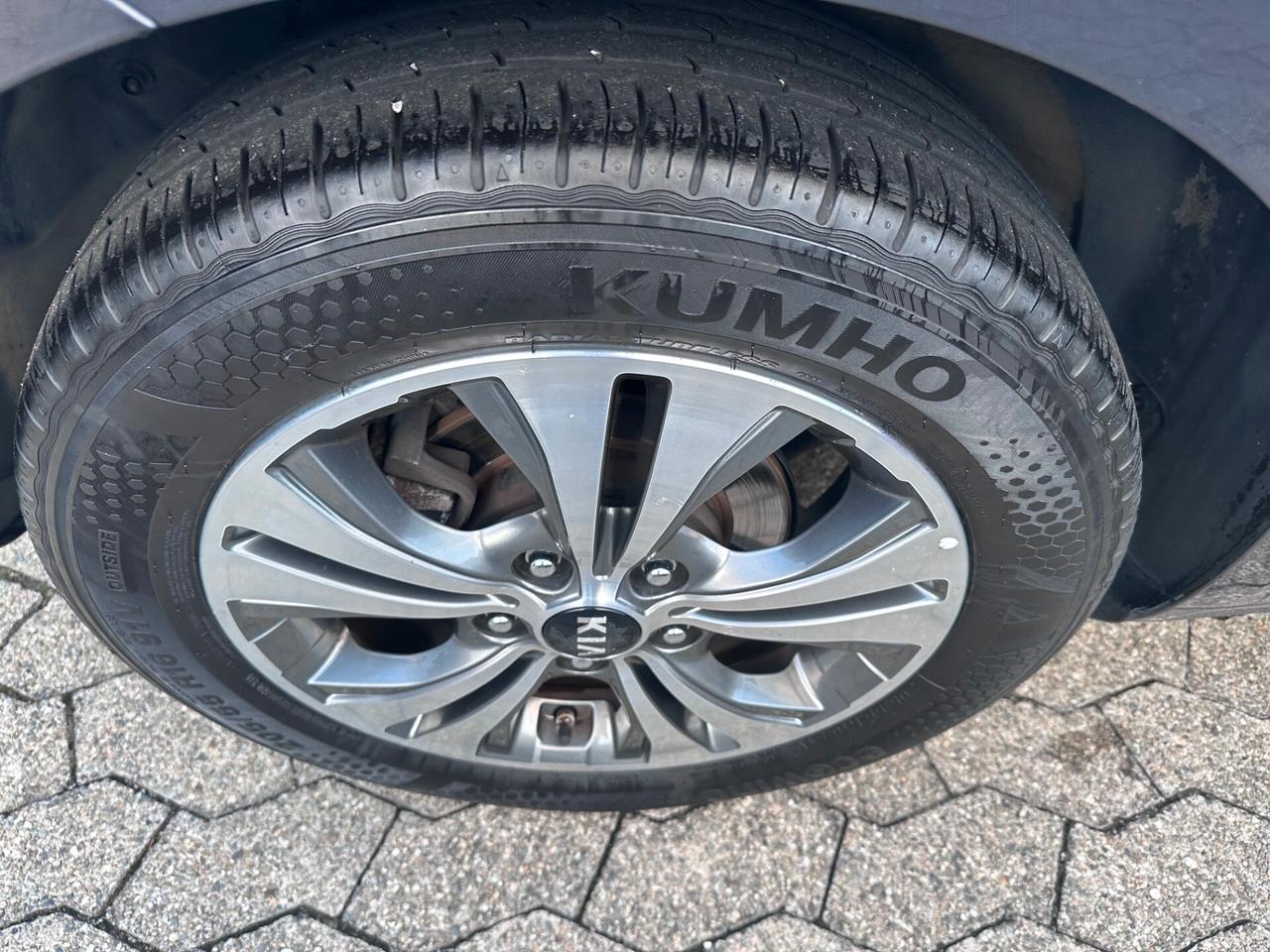 Kia Venga 1.4 CRDi 90CV Cool*EURO6*NAVI*CAM