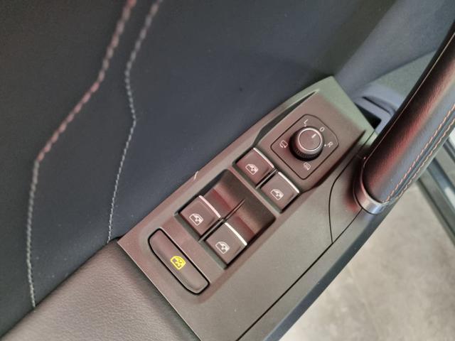 CUPRA Formentor 1.4 e-Hybrid DSG VZ Priority