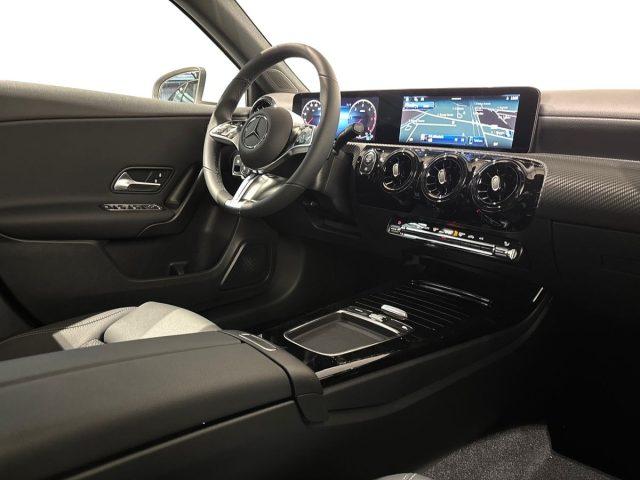 MERCEDES-BENZ A 180 d Automatic Advanced