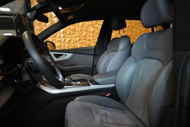 AUDI Q8 55 TFSI Q.TIP.SPORT ATT.2XS-LINE BLACKLINE 22"FULL