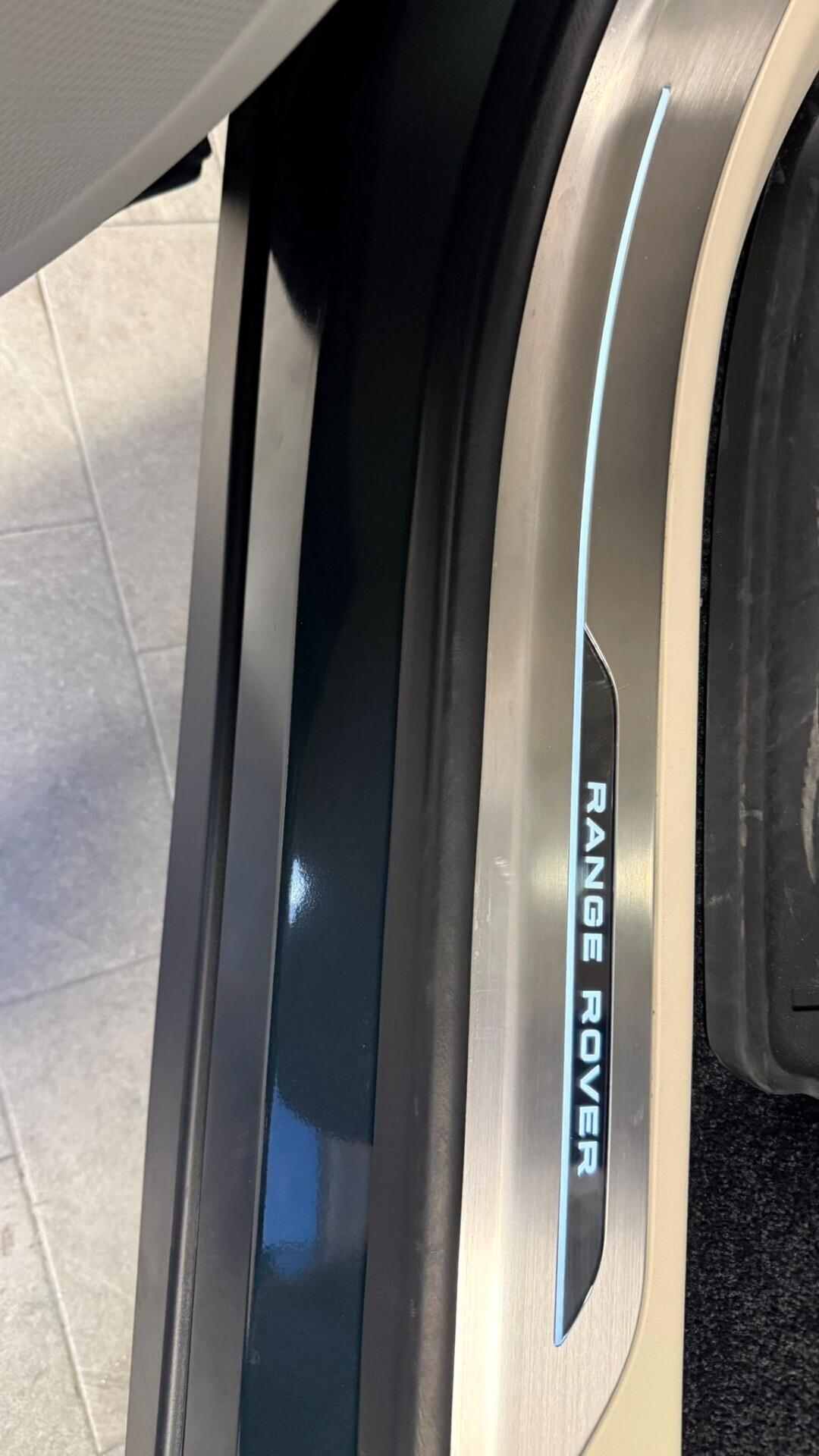 LAND ROVER RANGE 3.0D l6 350 CV AUTOBIOGRAPHY 2025 STRAFULL