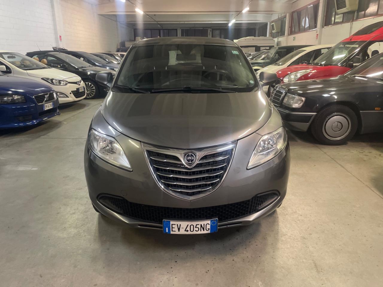 Lancia Ypsilon 0.9 TwinAir 85 CV 5 porte Metano Ecochic Gold