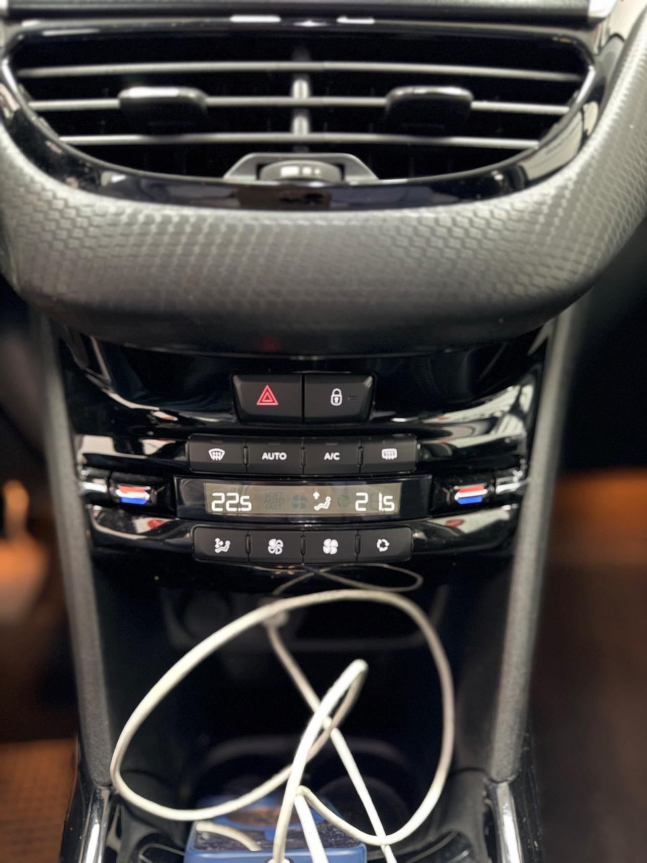 Peugeot 2008 BHDi 100 CV Black Matt 11/2018 Euro 6B Neopatentati