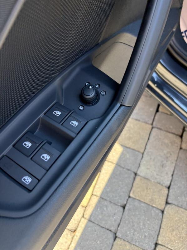 Audi A3 Sportback 30 2.0 tdi Business LED-PHONE APPS