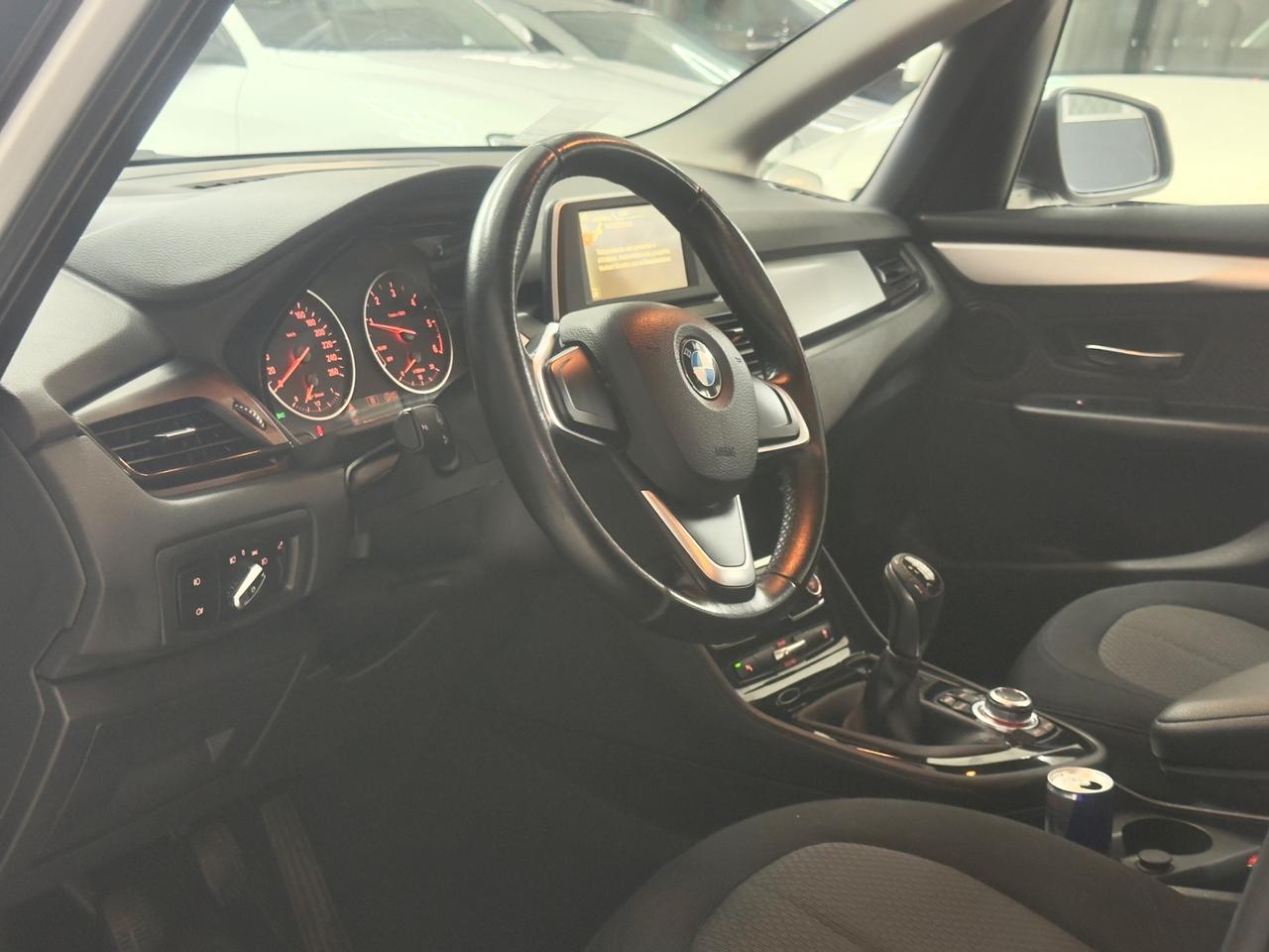 Bmw 2er Active Tourer 218d Luxury