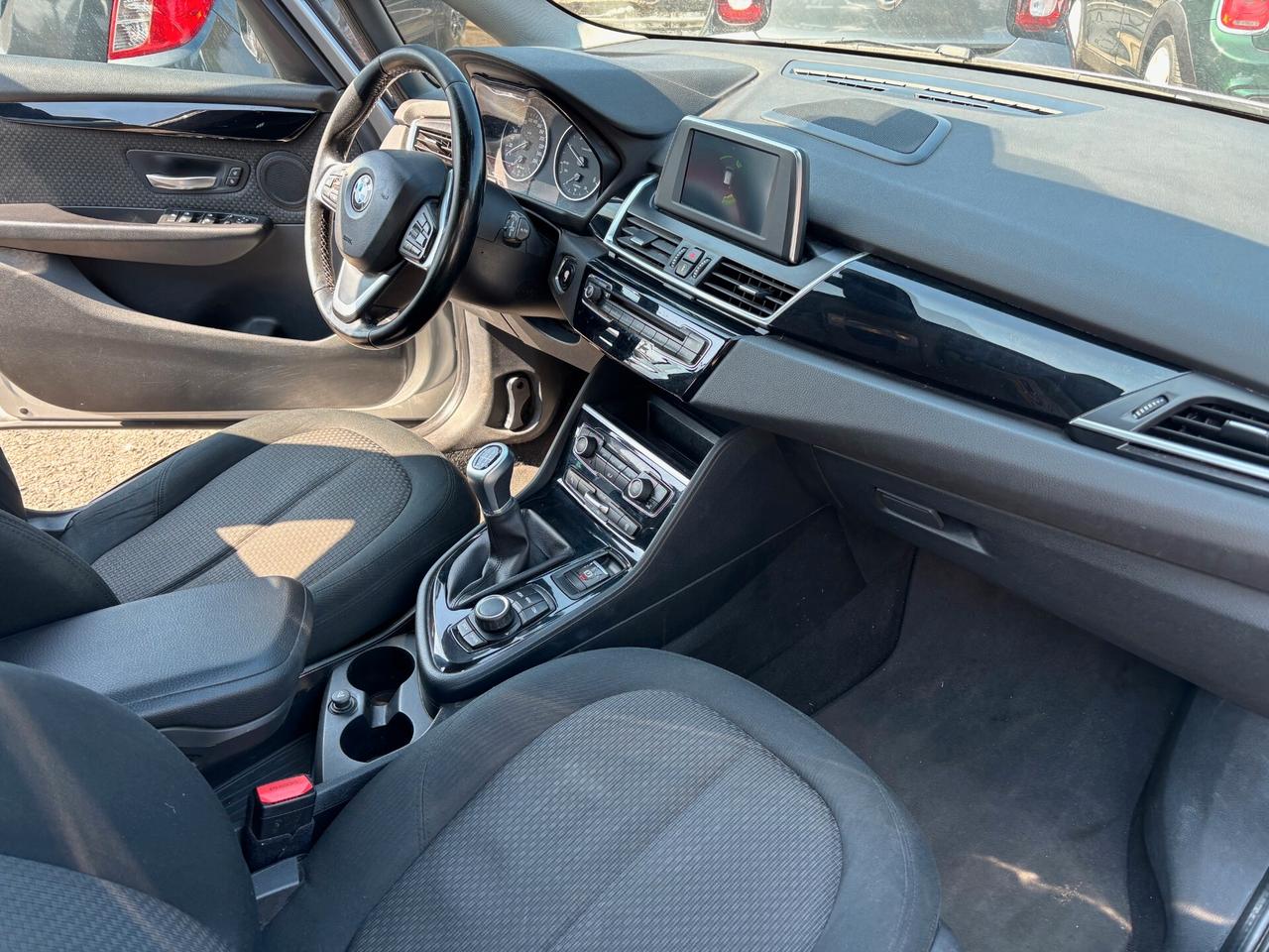 Bmw 216 216d Active Tourer Luxury CERCHI, SENSORI PARK ANTERIORE E POSTERIORE, FARI AUTOMATICI!!!