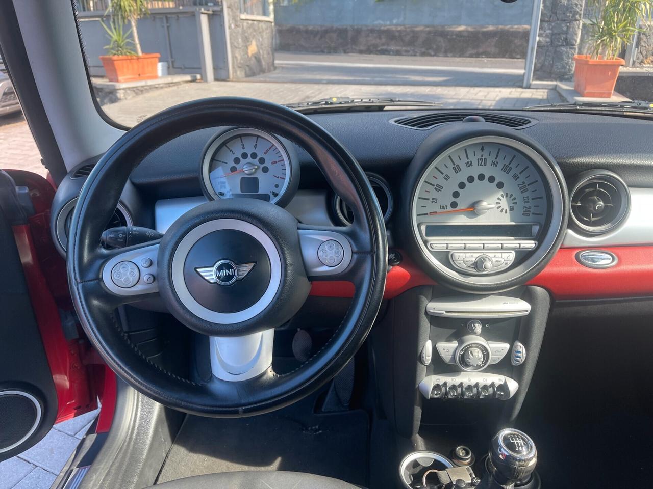 Mini Cooper D 1.6 Diesel