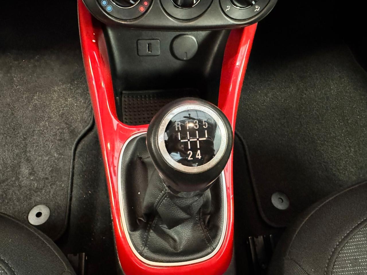 Opel Adam 1.2 70 CV Glam