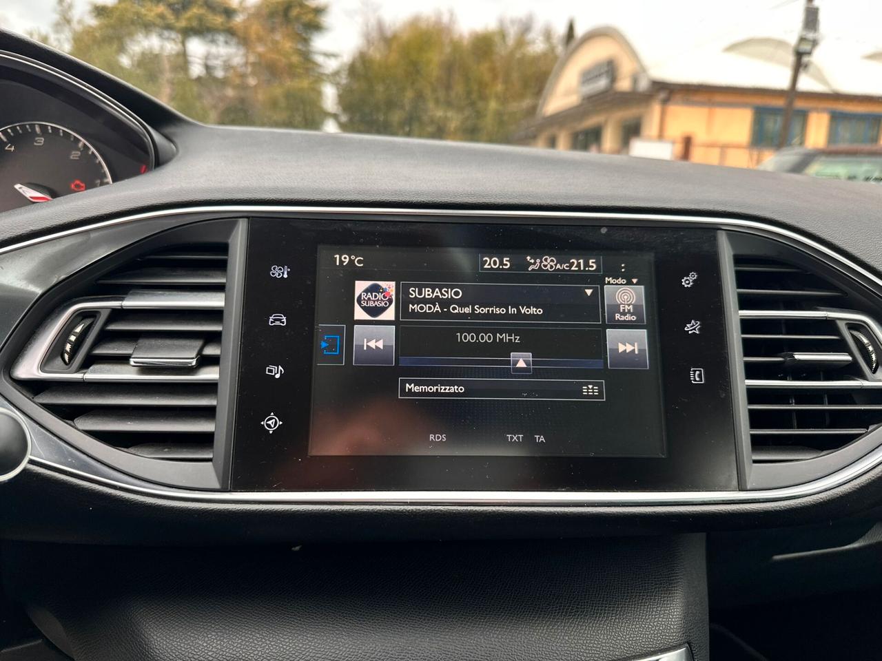 Peugeot 308 1.6 e-HDi 115 CV Stop&Start Active