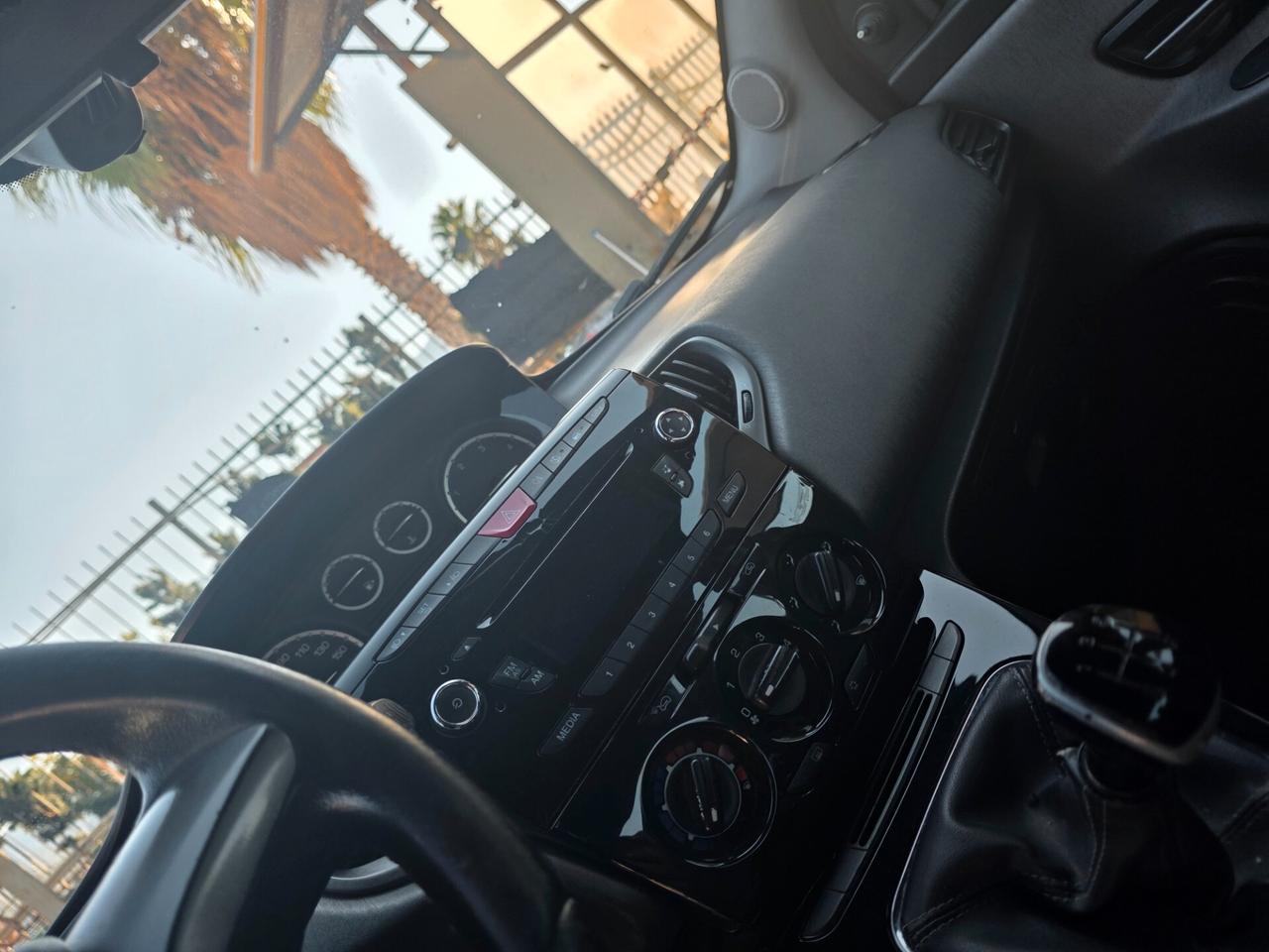 Lancia Ypsilon 1.3 MJT 16V 95 CV 5 porte S&S Gold