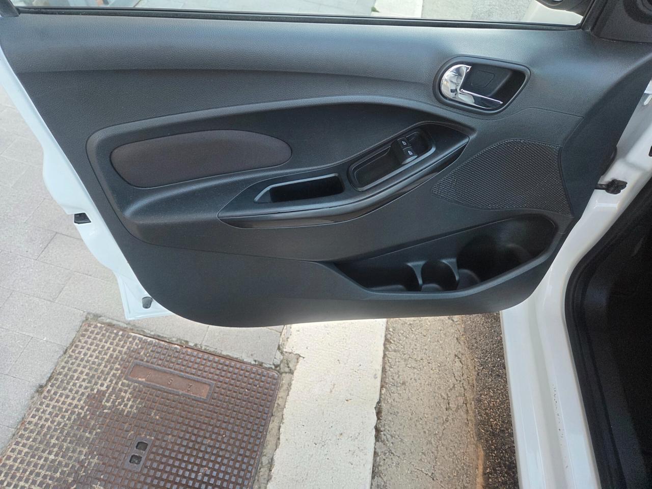FORD KA 1.2 BENZINA 4 CILINDRI KM CERTIFICATI