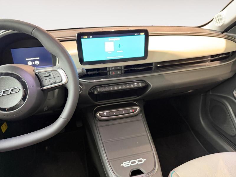 Fiat 600 1.2 hybrid 110cv auto KM0!!