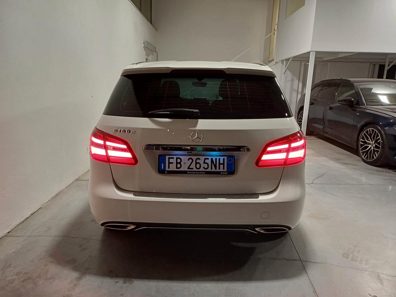 Mercedes-benz B 180 d Aut Premium PELLE/FULL LED/UNIPRO