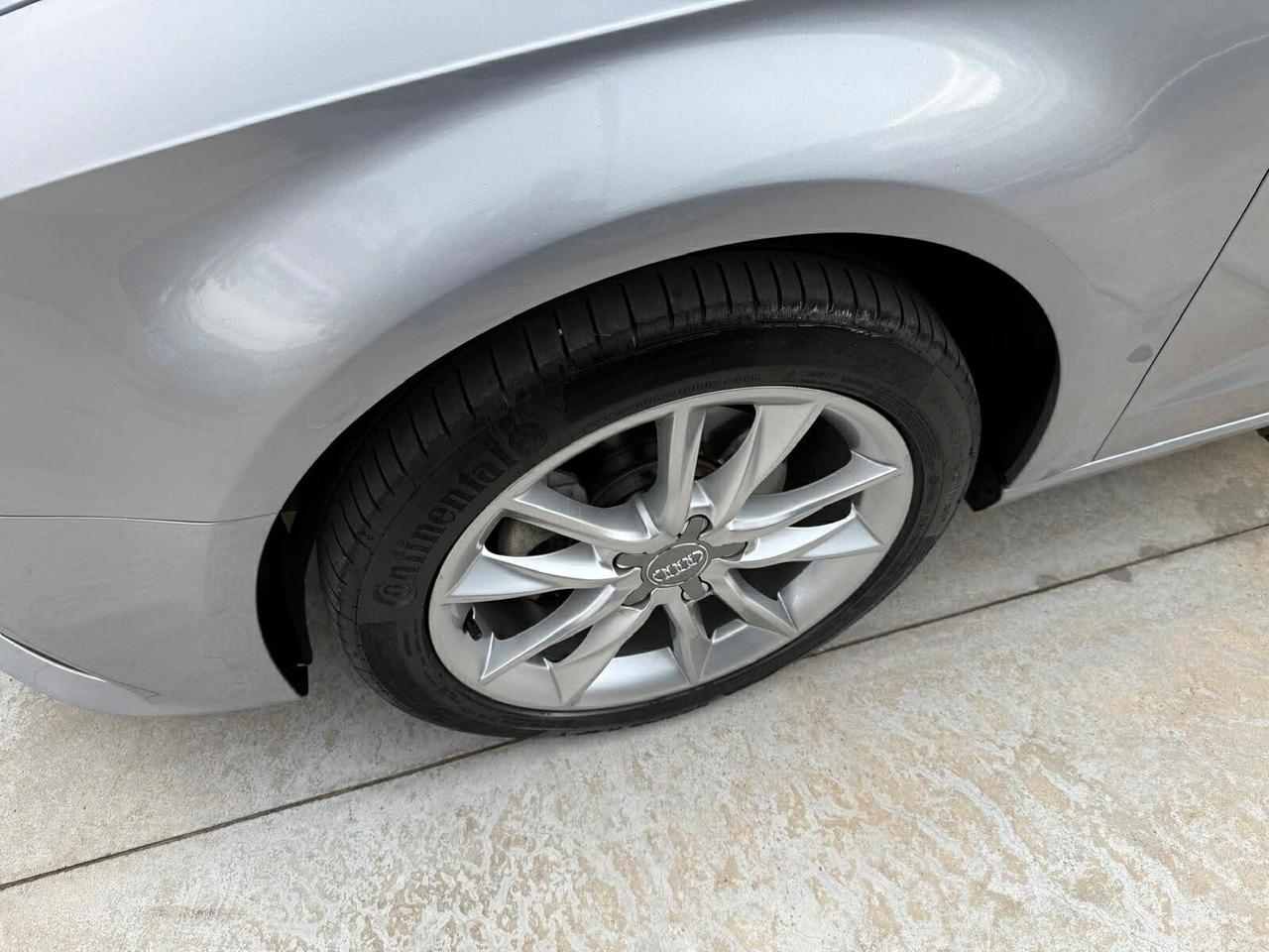 Audi A3 1.6 TDI 110CV E6 -3 Porte- UNIPRO