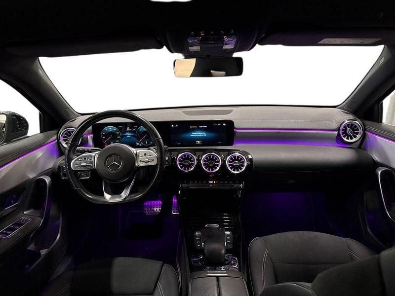 Mercedes-Benz Classe A A 180 d Premium Night edition Plus auto