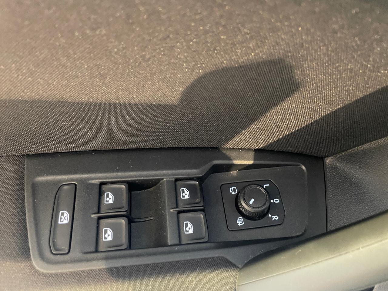 Volkswagen Tiguan 2.0 TDI SCR DSG 4MOTION Sport BMT