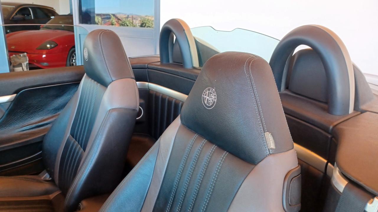 Alfa Romeo Spider 2.4 JTDm Exclusive
