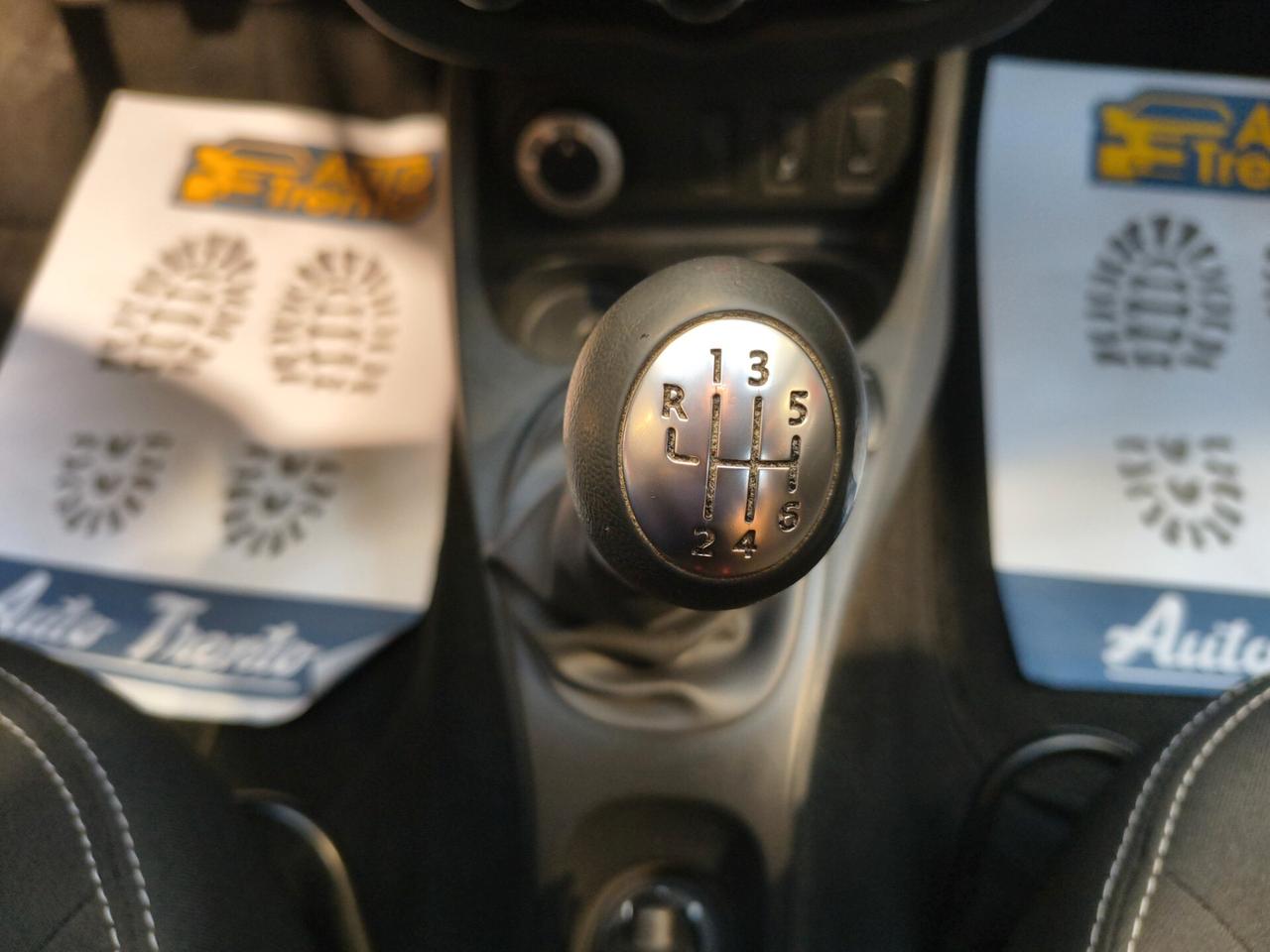 Dacia Duster 1.6 110CV 4x4 Gancio traino solo 99.000 km