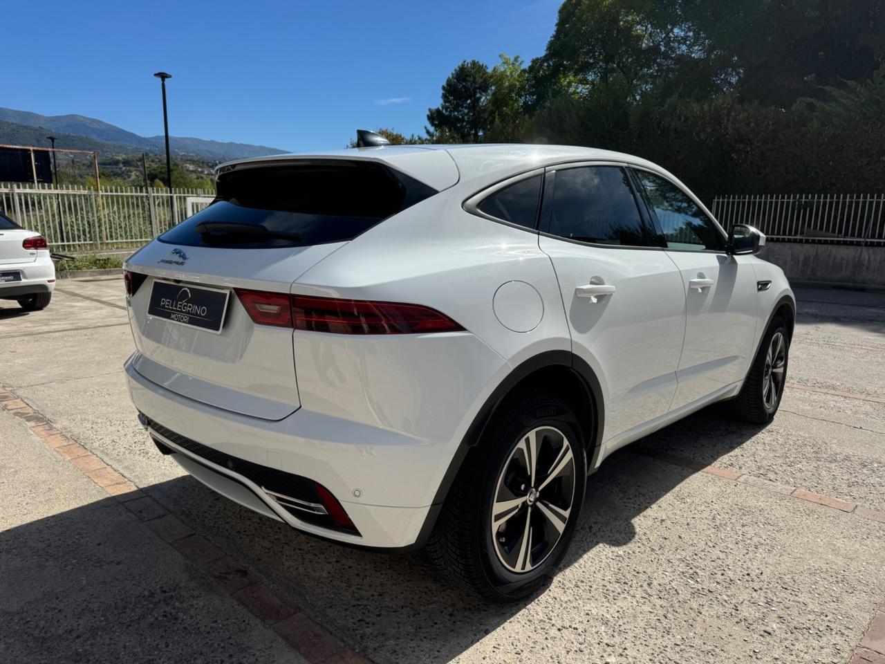 Jaguar E-Pace 2.0D I4 163 CV AWD Auto R-Dynamic SE