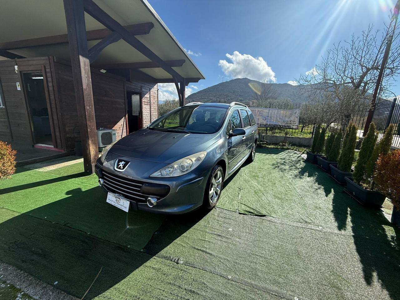 PEUGEOT 307