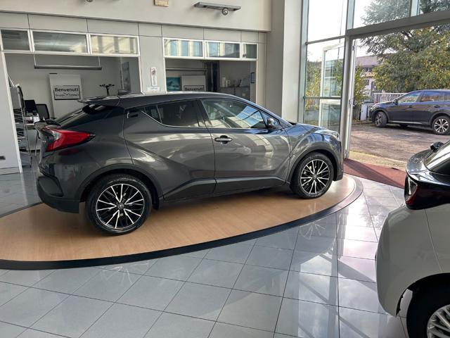 TOYOTA C-HR 1.8 Hybrid E-CVT Trend