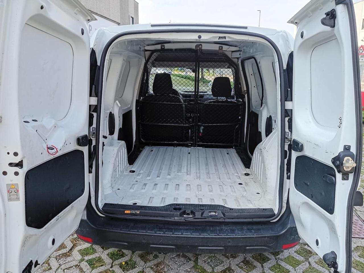 Renault Express 1.4 Blue dCi 95 Sensori*Aux*Usb