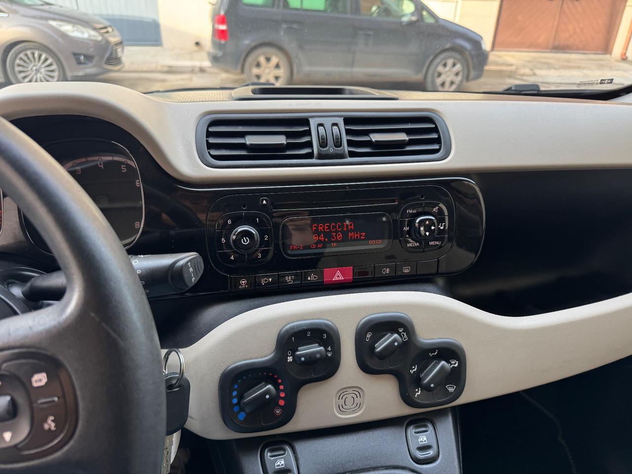 Fiat Panda 1.2 Lounge Full Optional