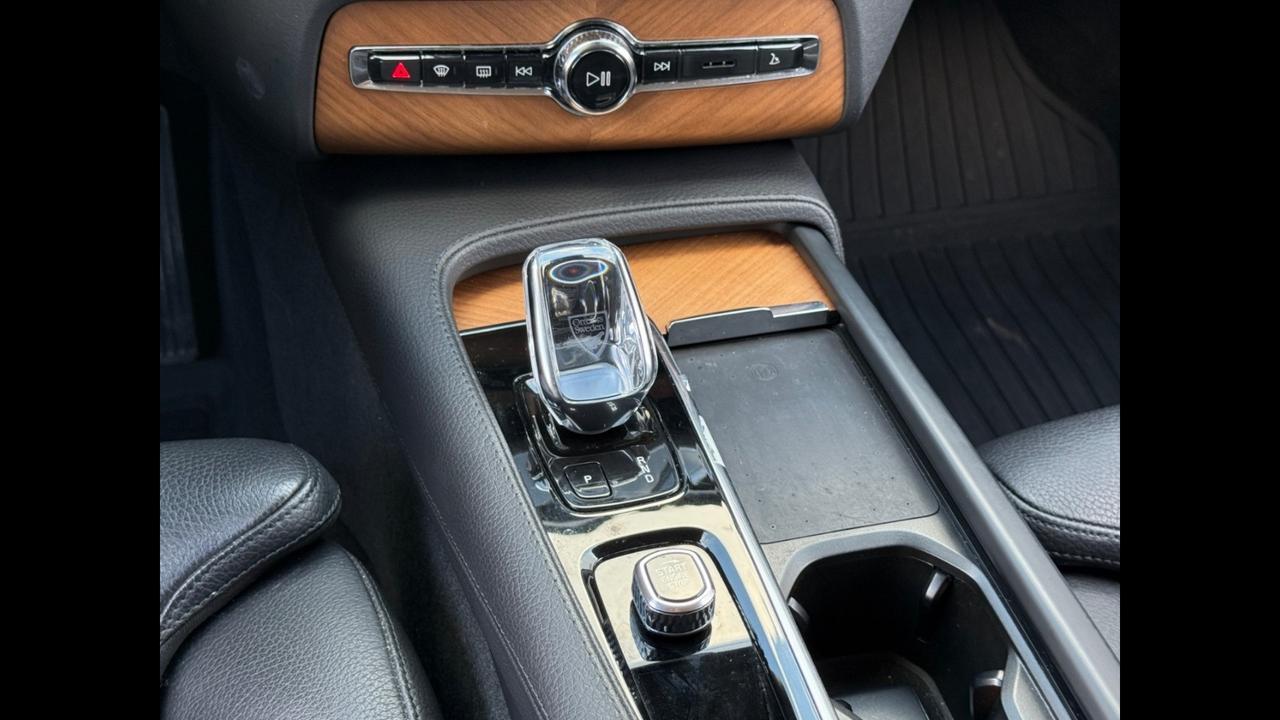 VOLVO XC90 II 2015 - XC90 2.0 b5 Inscription awd 7p.ti geartronic my20